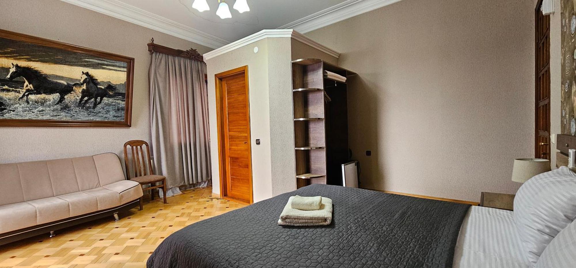 Hotel Villa Kutaissi Zimmer foto